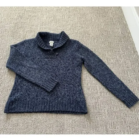 L.L.Bean Women’s Navy Blue Knit Sweater – Size Large - Picture 2 of 7